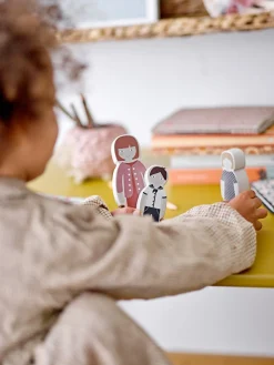 Bloomingville MINI Træfigurer Familien Wilton 6 Stk.