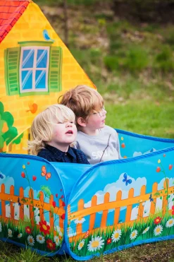 Cloudberry Castle Legetelt Hus m. Have