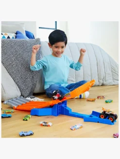 Hot Wheels Monster Trucks Racedown Demolition Racerbane