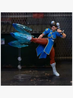 Jada Toys Street Fighter II Chun-Li 6
