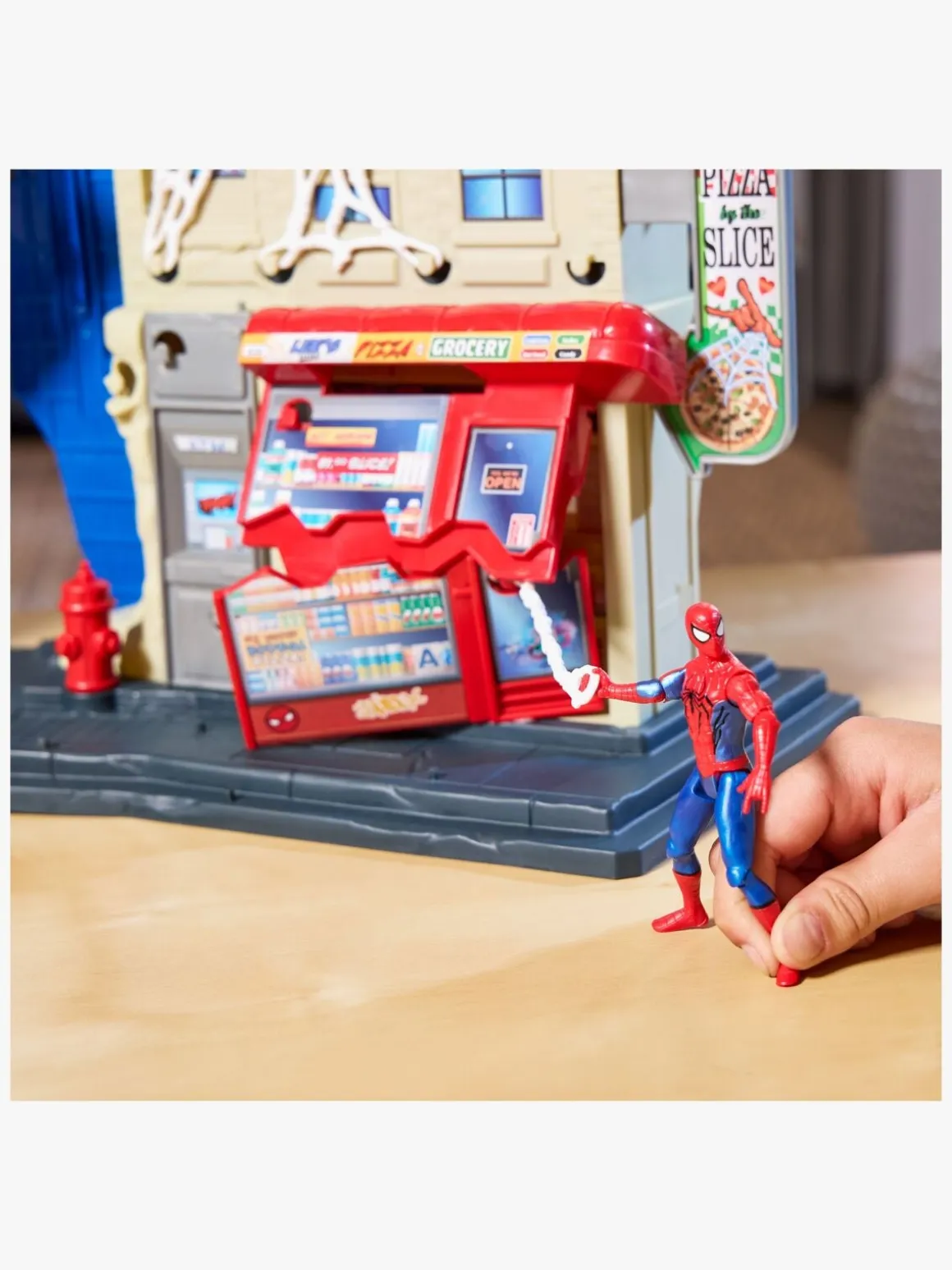 Marvel Spider-Man Venomversus Legesæt Web City Showdown