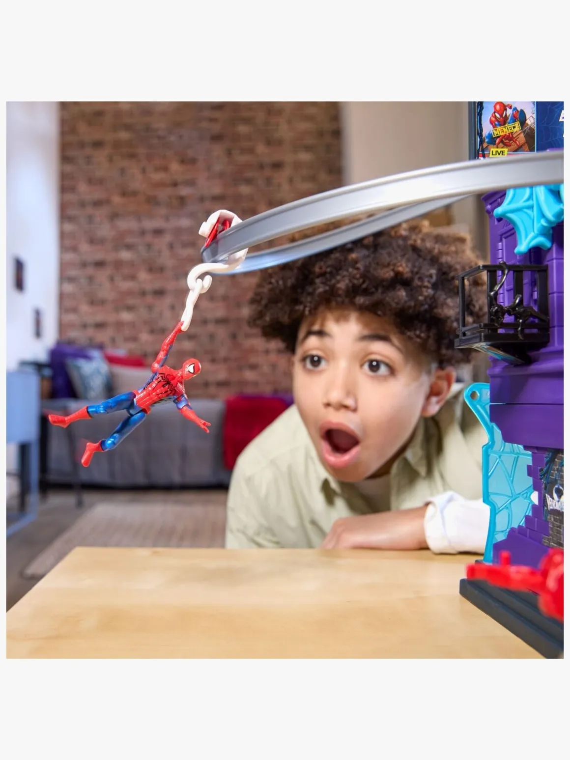 Marvel Spider-Man Venomversus Legesæt Web City Showdown