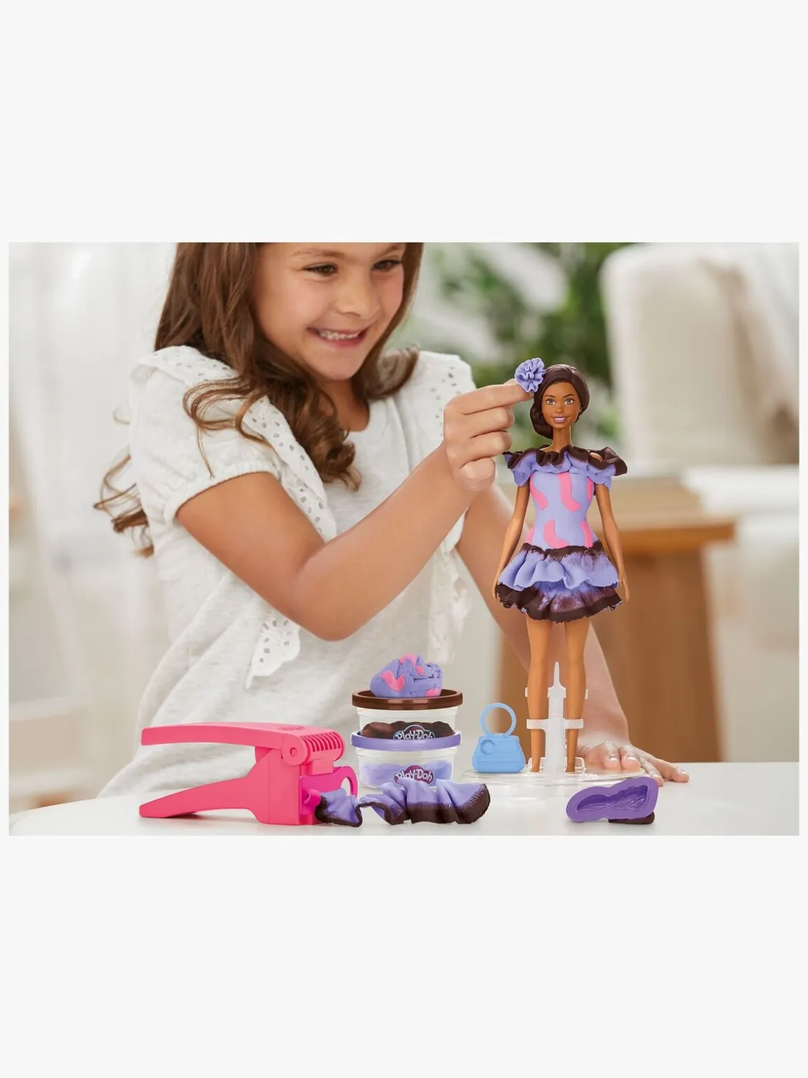 Play-Doh Barbie Fashionista Modellervoks med Dukke Flæser