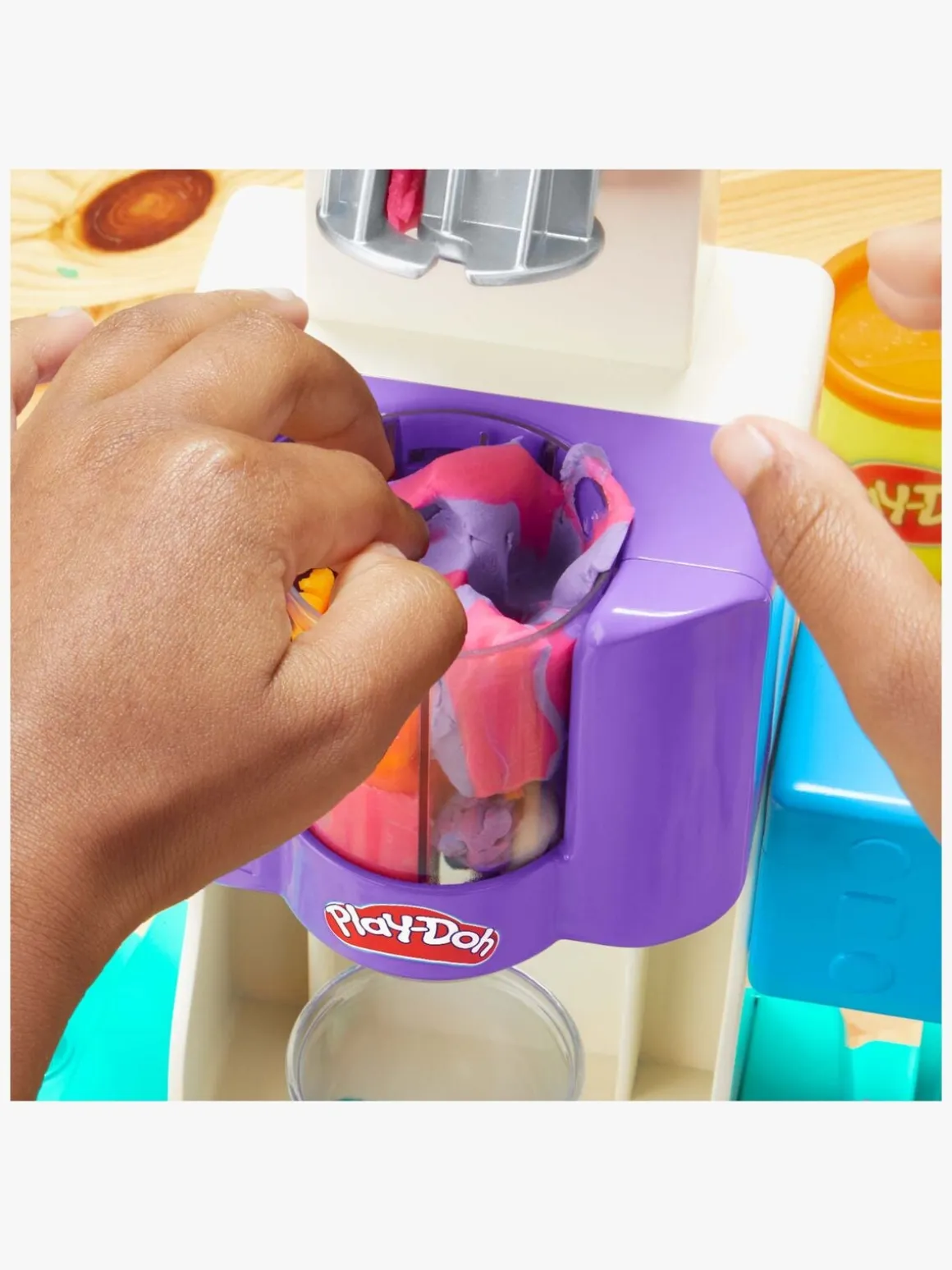 Play-Doh Modellervoks Rainbow Swirl Is