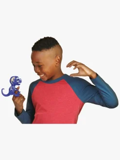 Untamed Roaring Dinos Face off Raptor Slash