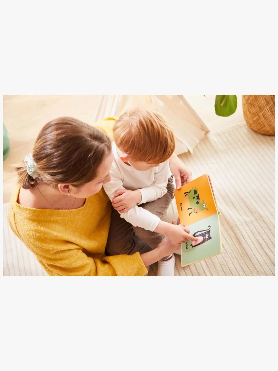 Wacky Wonders - Rør og Føl bog med Dyrevenner